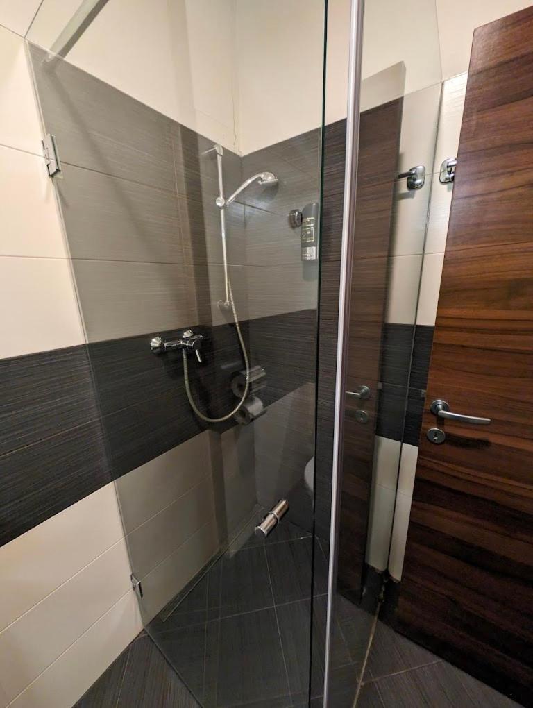 Hotelik Koszyce Zewnętrze zdjęcie